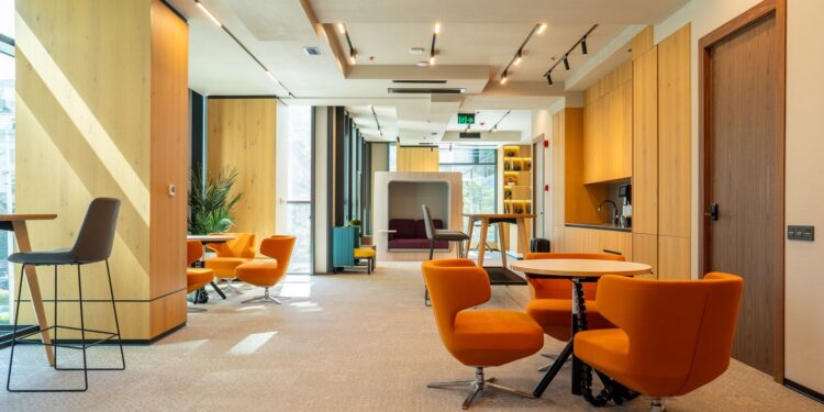 Signature by Regus opens in the landmark ILIYARD building