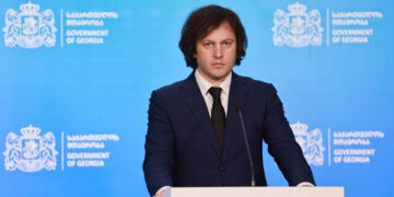 PM calls for parliamentary inquiry into high food prices