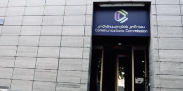 ComCom issues written warnings to ‘TV 25’ and radio-television ‘Farvana’