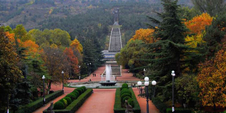 Kaladze: Tbilisi to complete Vake Park cascade with foreign contractors