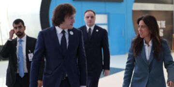 PM attends opening ceremony of Abu Dhabi Sustainability Week Summit