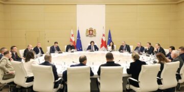 PM discusses food price reductions and support for local producers