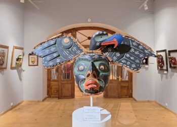 Art Palace hosts mask exhibition marking Georgian Theater Day