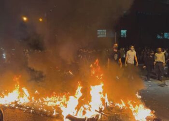 Iranian security forces accused of targeting protesters’ heads, doctors say