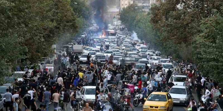 Large-scale anti-government protests continue across Iran