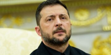 Zelensky calls for clear global response after Russian attack on Kyiv, appeals to United States