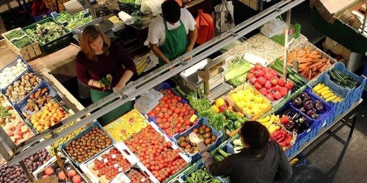 Georgia’s subsistence minimum rises year-on-year but eases in December