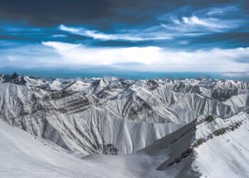 Traffic suspended on Gudauri–Kobi Section of Mtskheta–Stepantsminda–Larsi highway