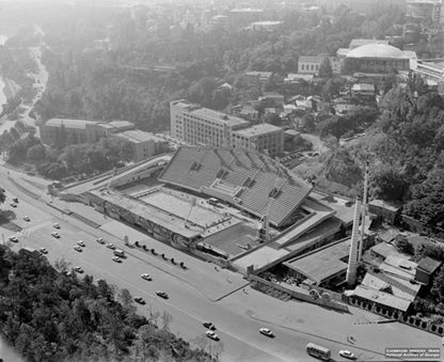 Laguna Vere from above. Source: architectuul