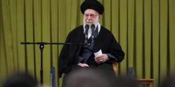 Iran and US to hold talks in Oman