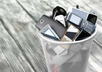 France criminalizes planned obsolescence under anti-waste law