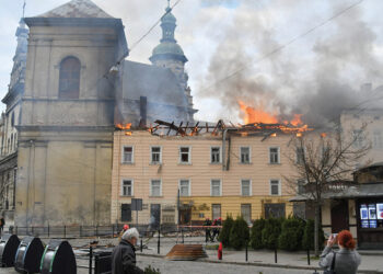Historic center of Lviv after a daytime attack by Russia. Source: EPA-Yonhap