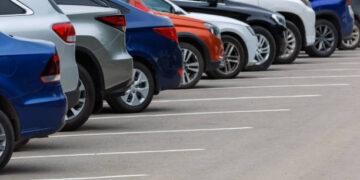 Georgia replaces planned import ban with higher excise tax on older cars