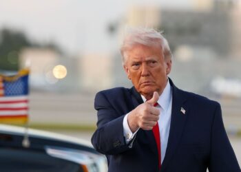 Trump extends ceasefire with Iran, citing ‘seriously fractured’ government