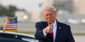 Trump extends ceasefire with Iran, citing ‘seriously fractured’ government