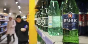 Russia bans sale of Armenian mineral water batch