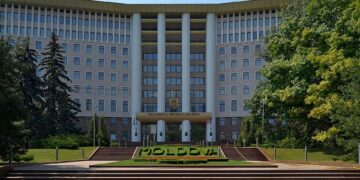 Moldovan parliament votes to leave CIS