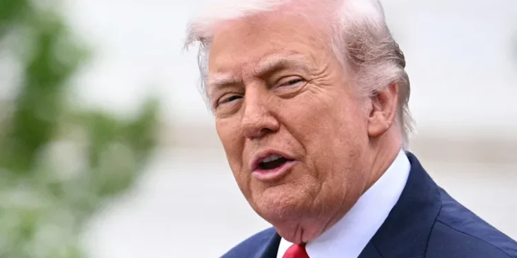 Trump warns Iran to ‘get smart soon’ as talks stall and oil prices surge