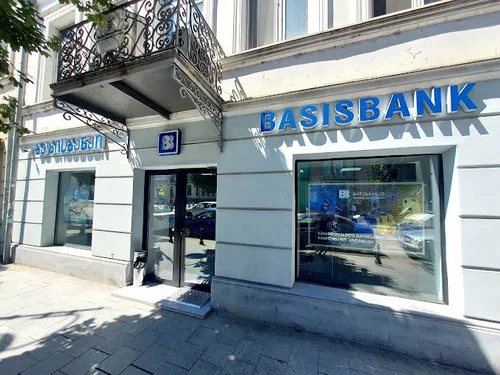 BSTDB extends $25 million financing to Basisbank to support SMEs