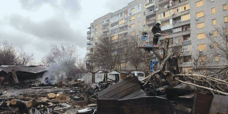 Damaged residential building in Zaporizhzhia at the site of a Russian attack. Source: AFP
