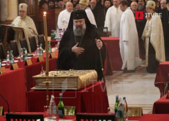 Festive service begins at Svetitskhoveli as enthronement of new Patriarch gets underway