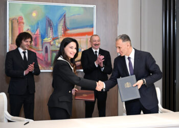 Georgia, Azerbaijan sign strategic agreements in energy and transport sectors