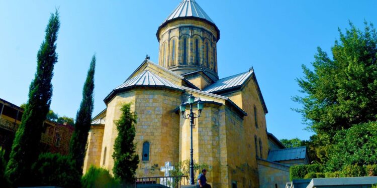 Kaladze announces 1,2 mln GEL Sioni Cathedral restoration