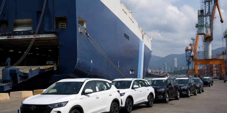 Georgia’s imports down 4.9% as car purchases fall