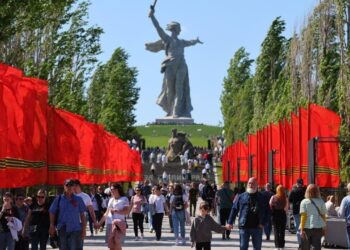 Abkhazia and South Ossetia de facto leaders arrive in Moscow for Victory Day events