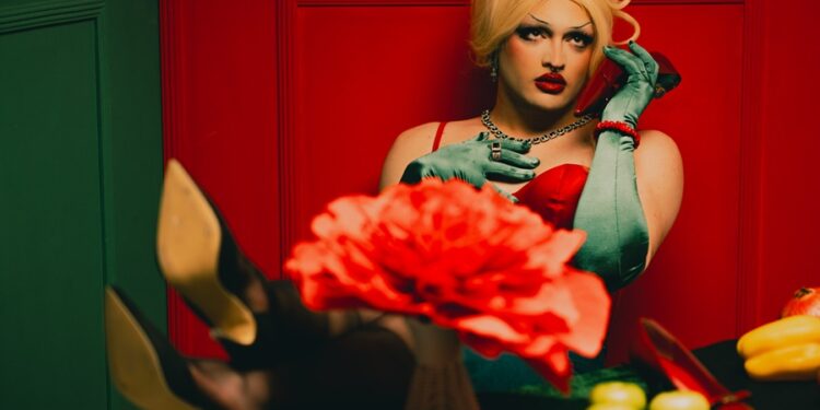 Almodóvar with a Georgian accent: A visual experiment in color, ritual and identity