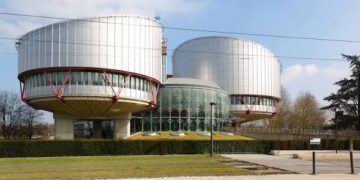 ECHR rules obscene and degrading public statements fall outside freedom