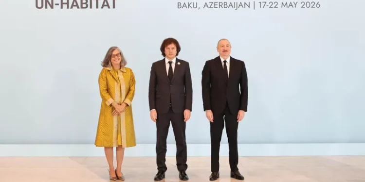 Kobakhidze arrives in Azerbaijan to participate in World Urban Forum