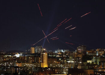 Tracers and searchlights over Kyiv during a Russian drone attack. Source: REUTERS