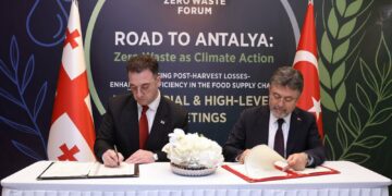 Songulashvili signs irrigation, forestry deals with Türkiye