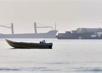 US launches new strikes on Iran as Tehran declares closure of Strait of Hormuz