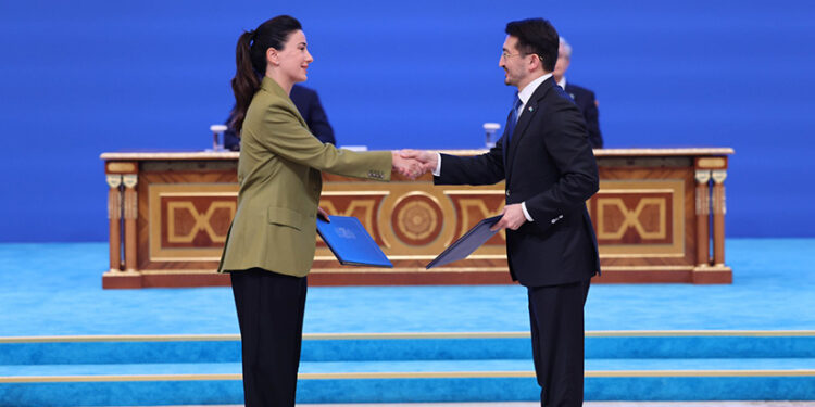 Georgia, Kazakhstan sign tourism, IT cooperation deals, upgrade ties to strategic partnership
