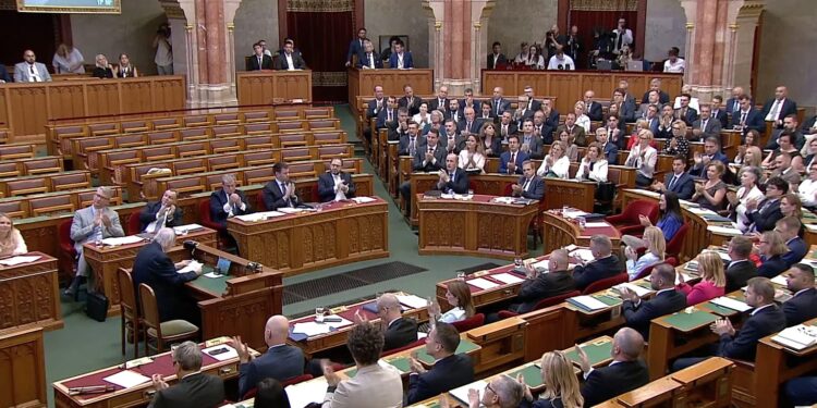 Hungarian parliament removes President Tamás Sulyok from office