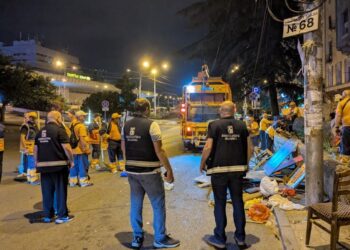Tbilisi Municipal Inspection removes unauthorized stalls around Station Square