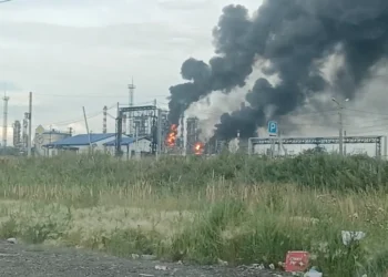 Russia’s largest oil refinery halts operations after Ukrainian drone strike