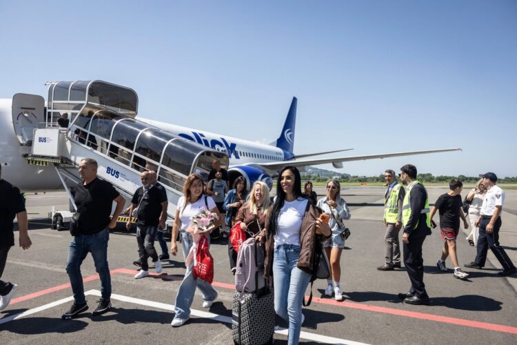 Passengers of Oneclick Airways. Source: TAV Georgia
