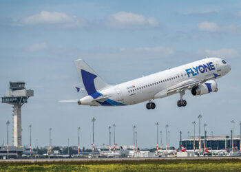 A FlyONE flight takes off. Source: avia
