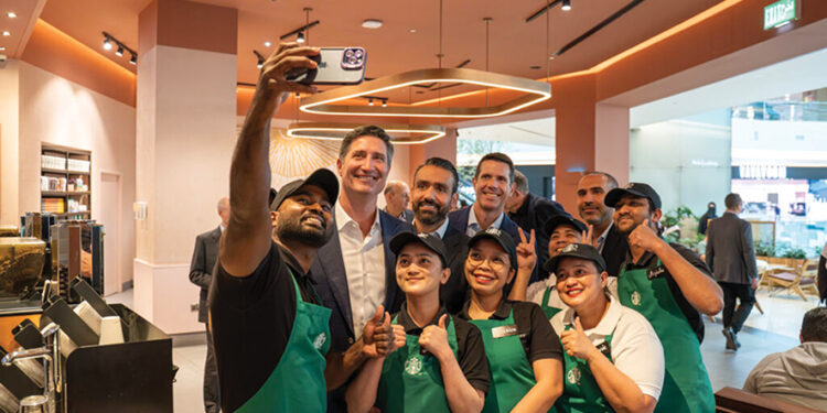 CEO and chairman Brian Niccol visits the Middle East with other members of the leadership team. Source: Alshaya Group