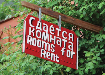 Rooms for Rent sign. Source: FB