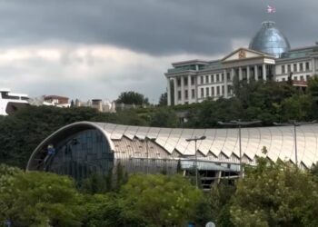 Demolition of Rike Tubes begins in Tbilisi