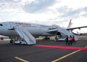 Kvrivishvili: First Tbilisi-Shanghai flight arrives 98% full