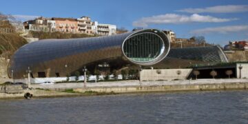 Italian architects urge Tbilisi to save Rike Tubes