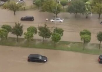 Heavy rain causes flooding and traffic disruptions in Tbilisi