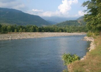 Mother and child swept away by river in Khobi, child found dead