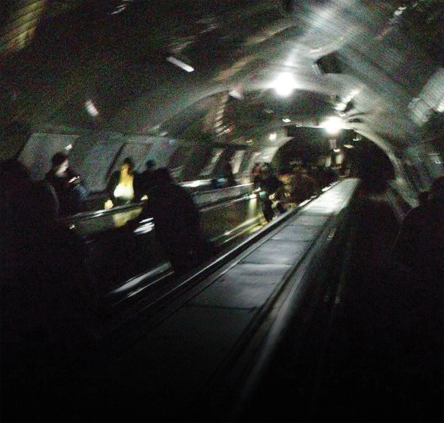 Passengers in the metro on August 5. Source: Raveegram/IG